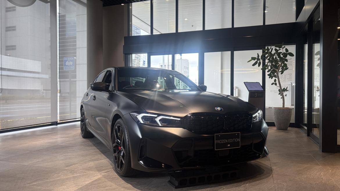 展示車M340i